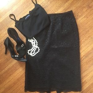 LOFT Lace pencil skirt